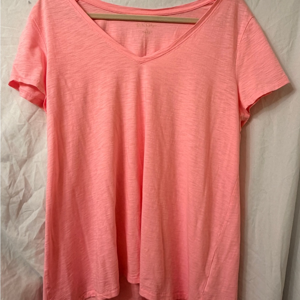 Lilly Pulitzer Coral Short Sleeve V-Neck Tee